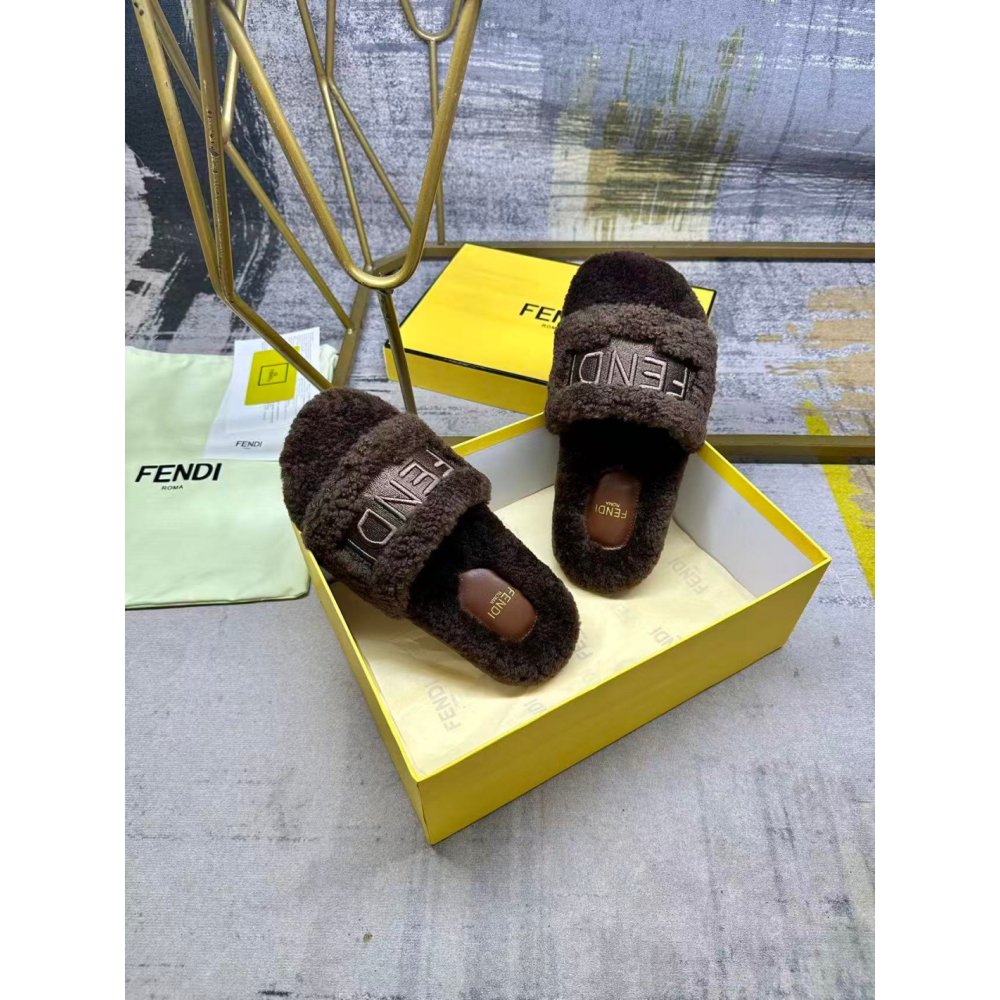 Fendi Slippers 067,Fendi Slippers,Slides Slippers,More Brands
