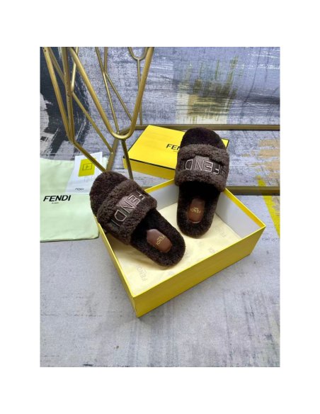 Fendi Slippers 067,Fendi Slippers,Slides Slippers,More Brands