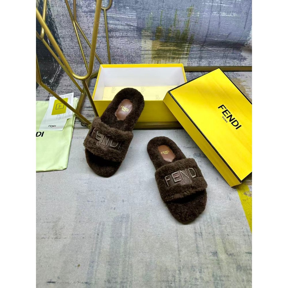 Fendi Slippers 067,Fendi Slippers,Slides Slippers,More Brands