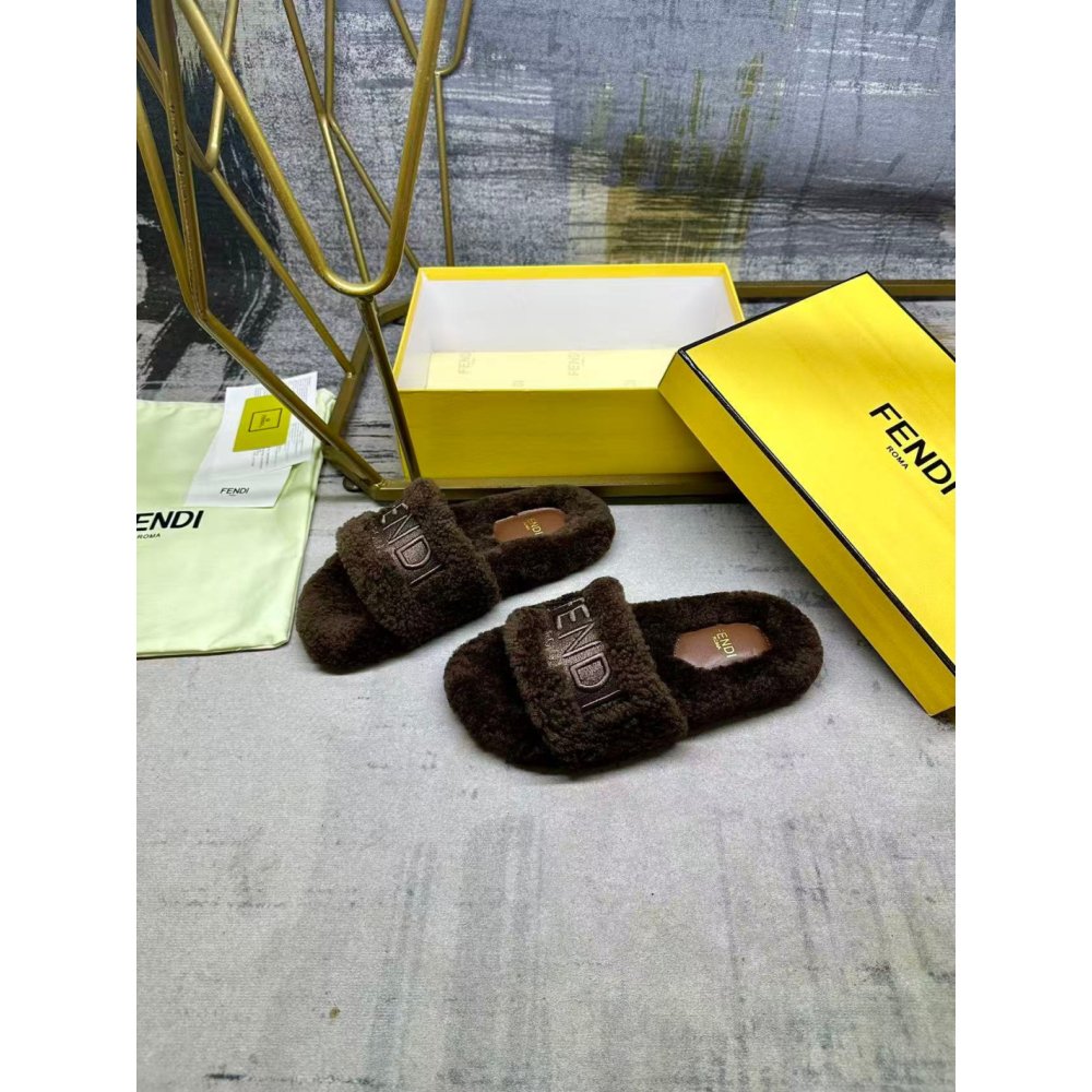 Fendi Slippers 067,Fendi Slippers,Slides Slippers,More Brands