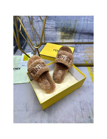 Fendi Slippers 068,Fendi Slippers,Slides Slippers,More Brands