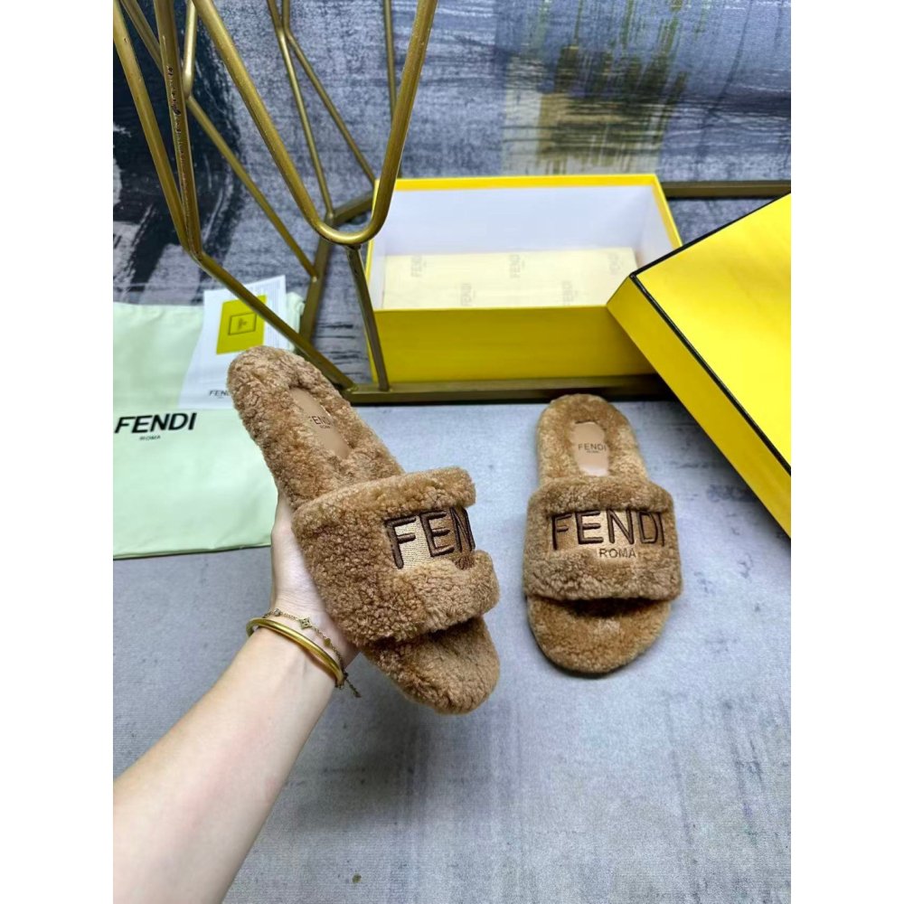 Fendi Slippers 068,Fendi Slippers,Slides Slippers,More Brands