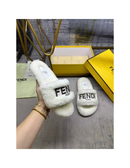 Fendi Slippers 069,Fendi Slippers,Slides Slippers,More Brands