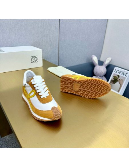 Cheap Reps Loewe Womens Flow Runner Sneakers in White Nylon and Tan Suede