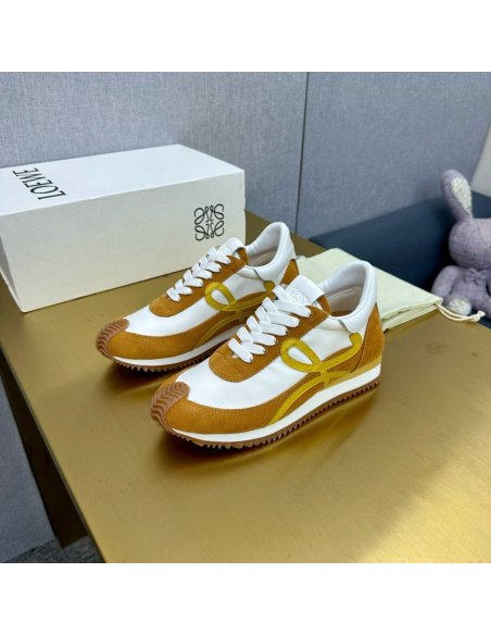 Cheap Reps Loewe Womens Flow Runner Sneakers in White Nylon and Tan Suede
