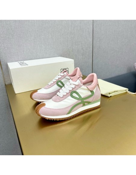 Cheap Reps Loewe Womens Flow Runner Sneakers in White Nylon and Pink Suede