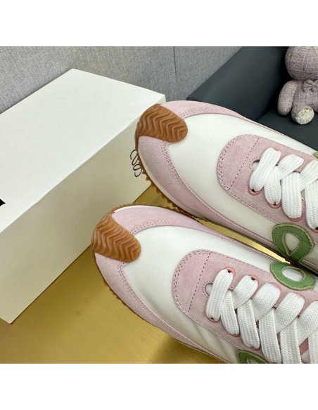 Cheap Reps Loewe Womens Flow Runner Sneakers in White Nylon and Pink Suede