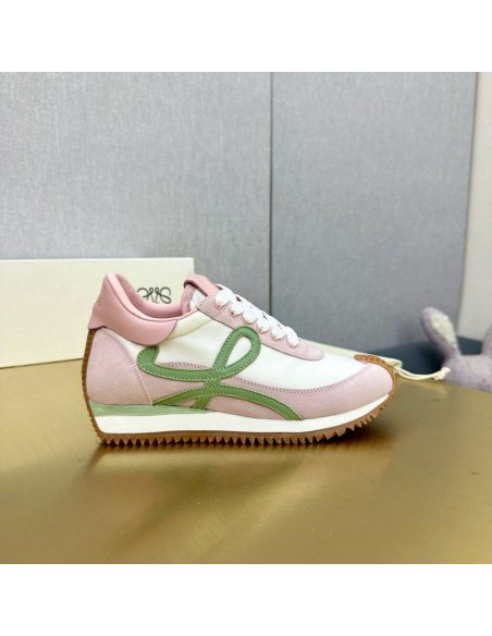 Cheap Reps Loewe Womens Flow Runner Sneakers in White Nylon and Pink Suede