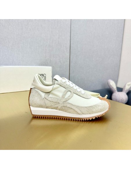 Cheap Reps Loewe Womens Flow Runner Sneakers in White Brushed Suede