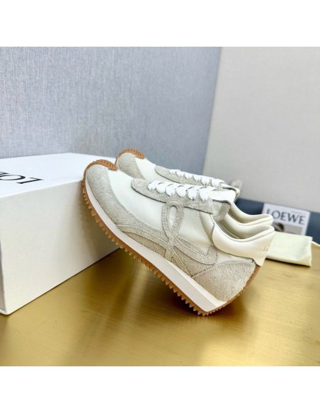Cheap Reps Loewe Womens Flow Runner Sneakers in White Brushed Suede