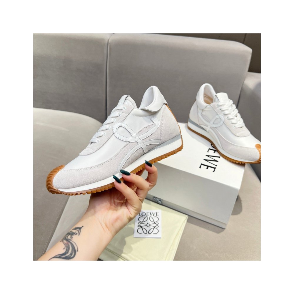 Cheap Reps Loewe Womens Flow Runner Sneakers in White Nylon and Suede