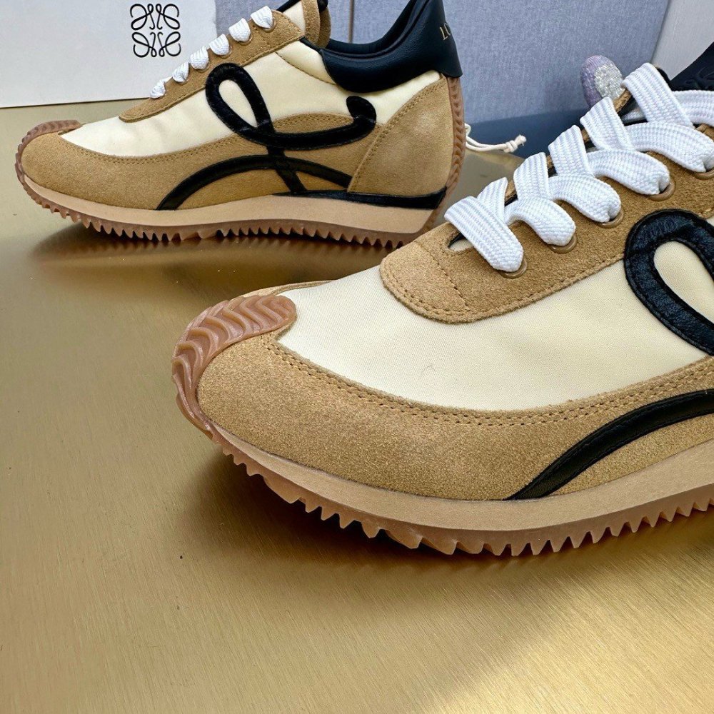 Cheap Reps Loewe Womens Flow Runner Sneakers in Beige Nylon and Suede