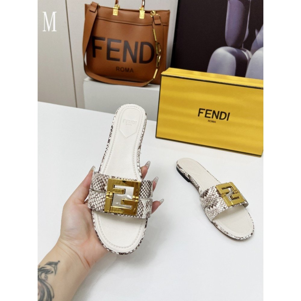 Prada Slippers 037