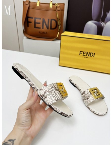Prada Slippers 037