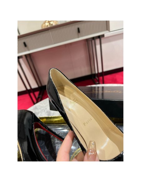 Cheap Reps Christian Louboutin So Kate Pumps 100mm in Black Patent Leather