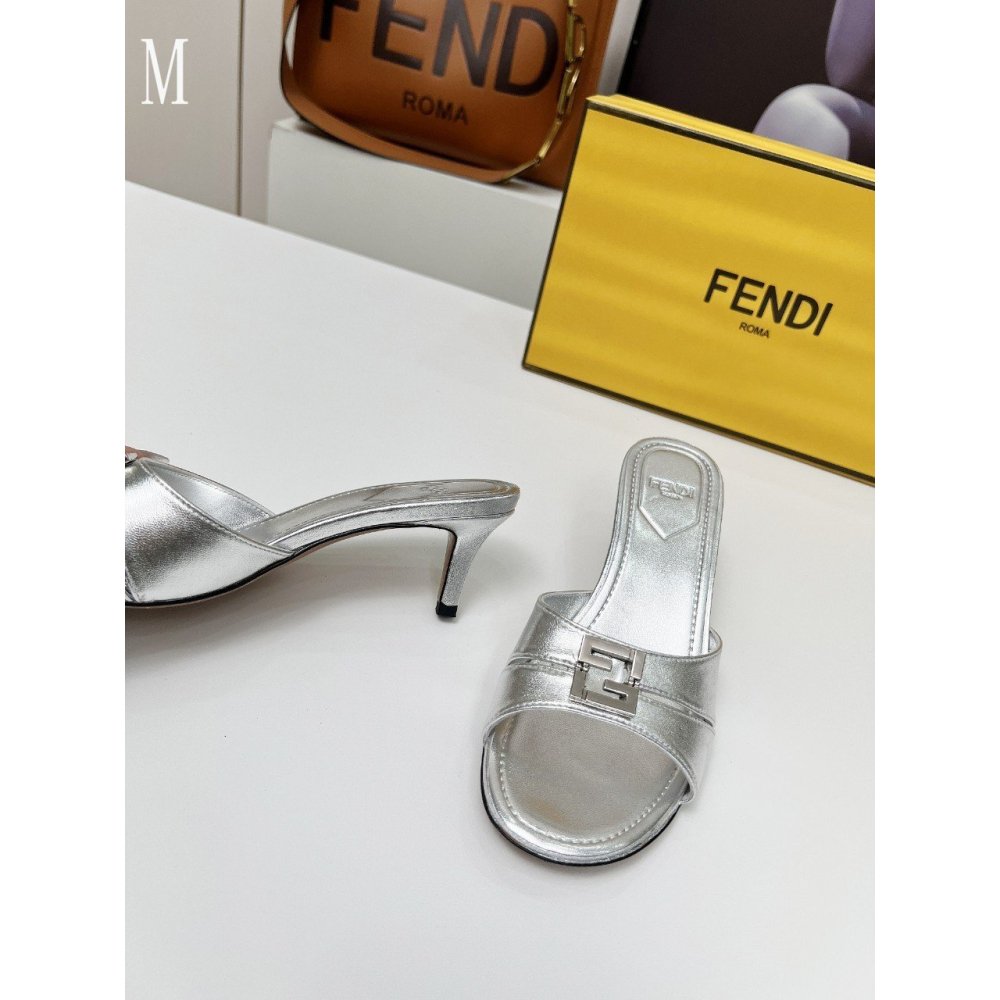Chanel Slippers 090,Chanel Slippers,Slides Slippers,More Brands