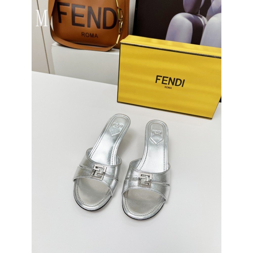 Chanel Slippers 090,Chanel Slippers,Slides Slippers,More Brands