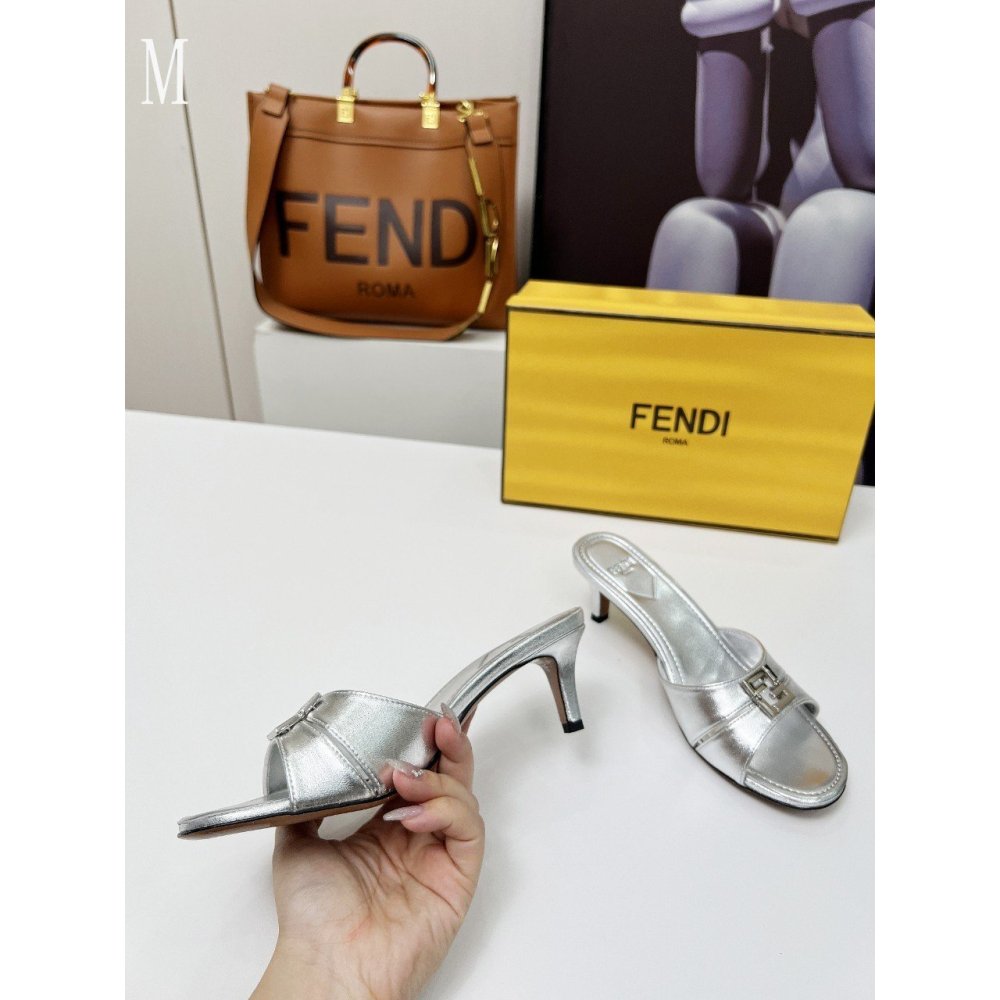 Chanel Slippers 090,Chanel Slippers,Slides Slippers,More Brands