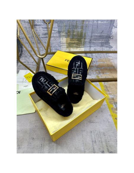 Chanel Slippers 098,Chanel Slippers,Slides Slippers,More Brands