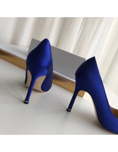 Cheap Reps Manolo Blahnik Hangisi 105 Pumps In Blue Satin