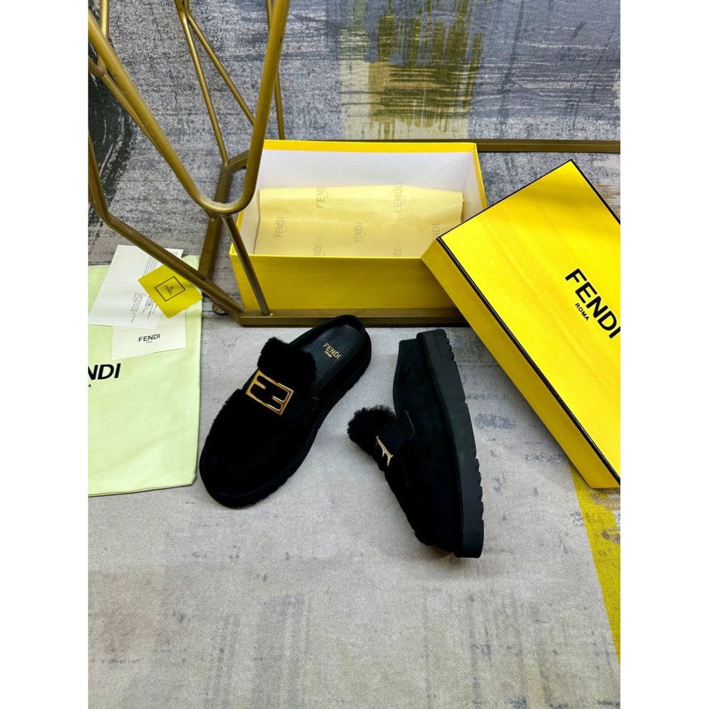 Prada Slippers 053