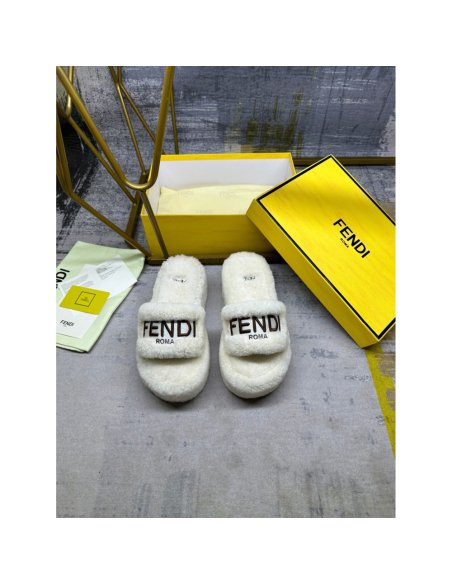Prada Slippers 057