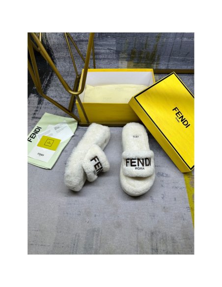 Prada Slippers 057