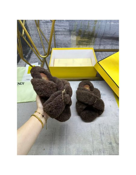 Valentino slippers 059,Valentino Slippers,Slides Slippers,More Brands