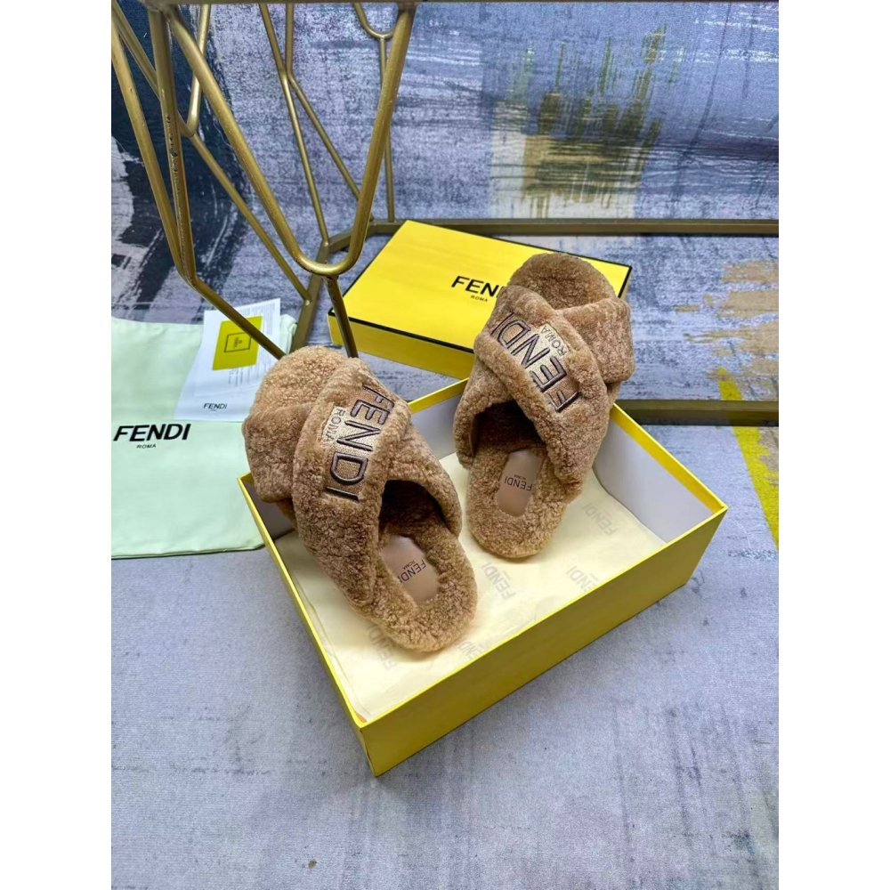 Valentino slippers 063,Valentino Slippers,Slides Slippers,More Brands