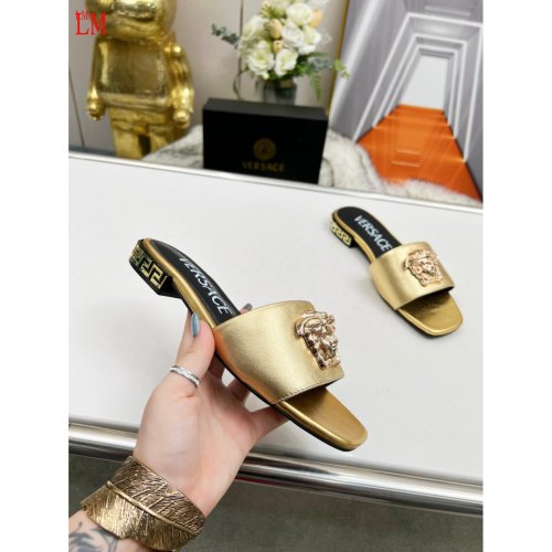 Versace slippers 104,Versace Slides,Slides Slippers,More Brands