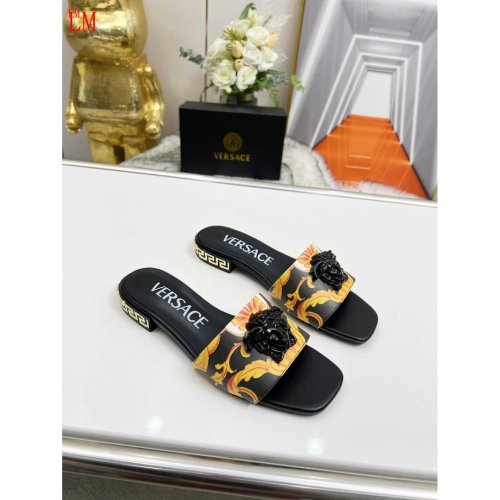 Versace slippers 112,Versace Slides,Slides Slippers,More Brands