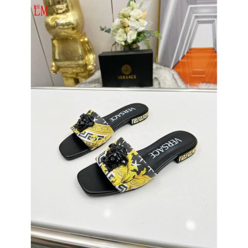 Versace slippers 114,Versace Slides,Slides Slippers,More Brands