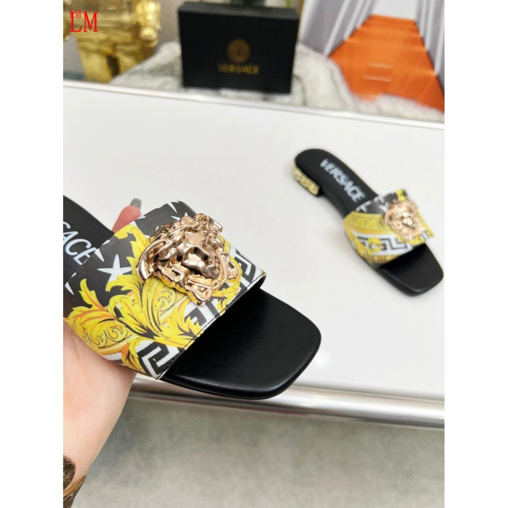 Versace slippers 115,Versace Slides,Slides Slippers,More Brands