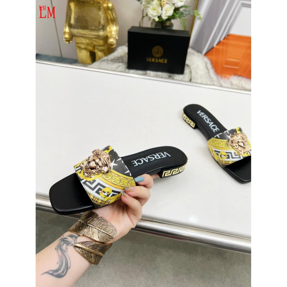 Versace slippers 115,Versace Slides,Slides Slippers,More Brands