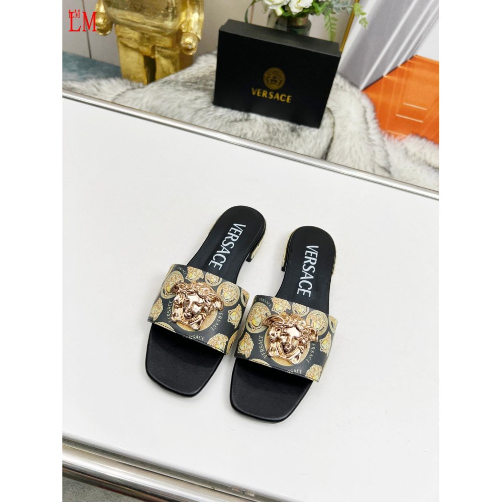Versace slippers 117,Versace Slides,Slides Slippers,More Brands