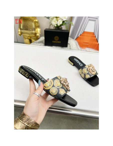 Versace slippers 117,Versace Slides,Slides Slippers,More Brands