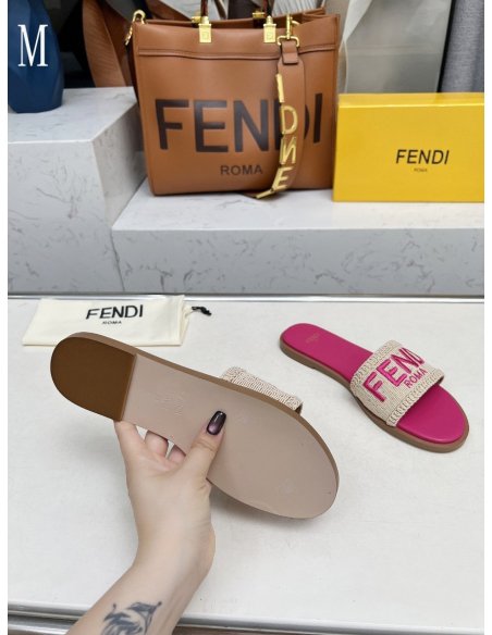 Fendi Slippers 026,Fendi Slippers,Slides Slippers,More Brands