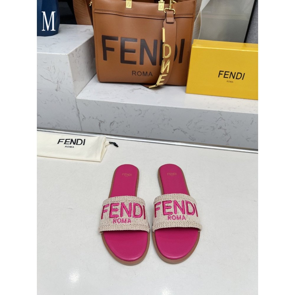 Fendi Slippers 026,Fendi Slippers,Slides Slippers,More Brands