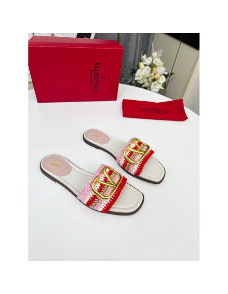 Valentino slippers 109,Valentino Slippers,Slides Slippers,More Brands