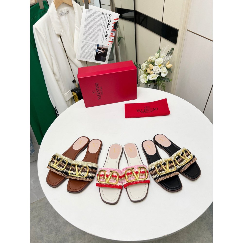 Valentino slippers 109,Valentino Slippers,Slides Slippers,More Brands