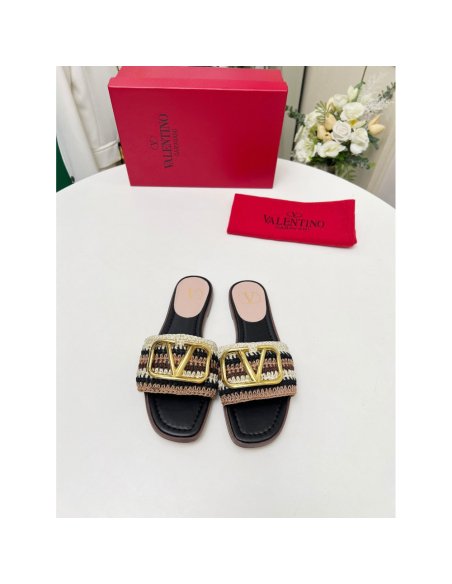 Valentino slippers 111,Valentino Slippers,Slides Slippers,More Brands