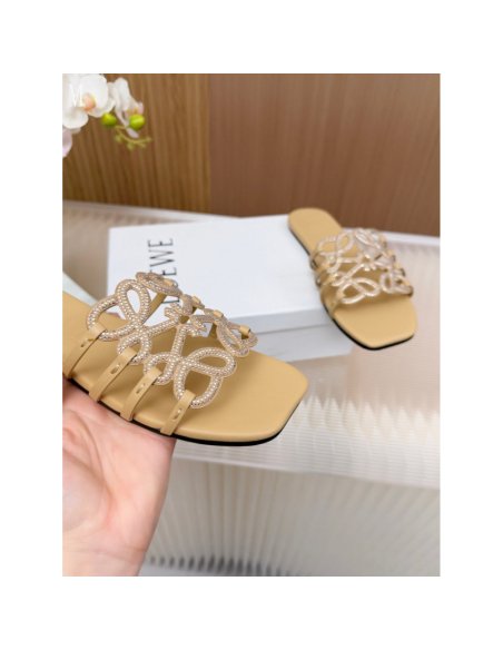 LOEWE Slippers 023,Loewe Slippers,Slides Slippers,More Brands