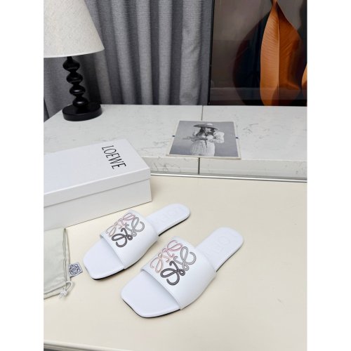 LOEWE Slippers 036,Loewe Slippers,Slides Slippers,More Brands