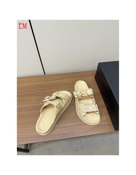 Chanel Slippers 002,Chanel Slippers,Slides Slippers,More Brands
