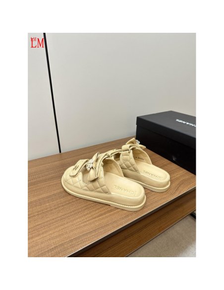 Chanel Slippers 002,Chanel Slippers,Slides Slippers,More Brands