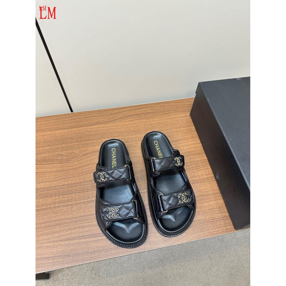 Chanel Slippers 010,Chanel Slippers,Slides Slippers,More Brands