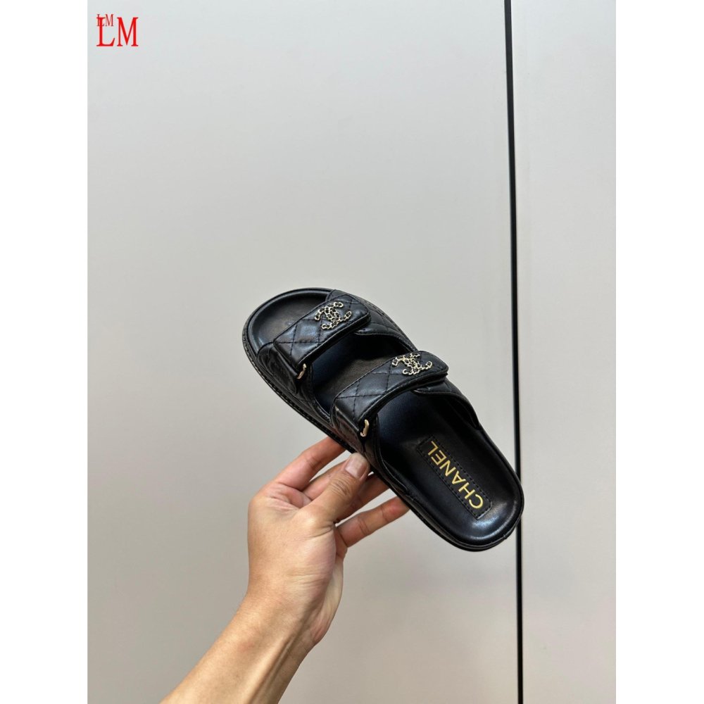 Chanel Slippers 010,Chanel Slippers,Slides Slippers,More Brands