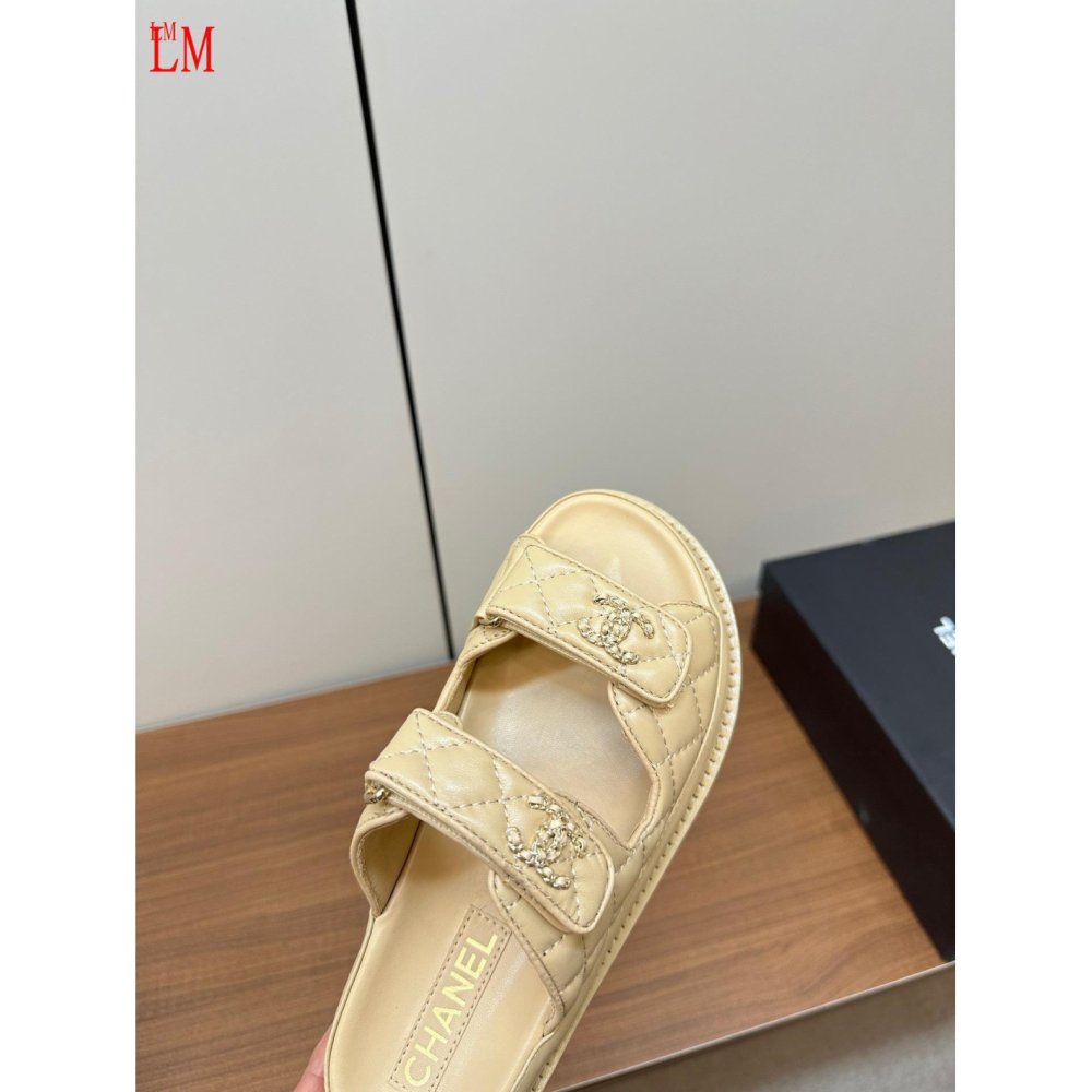 Chanel Slippers 013,Chanel Slippers,Slides Slippers,More Brands