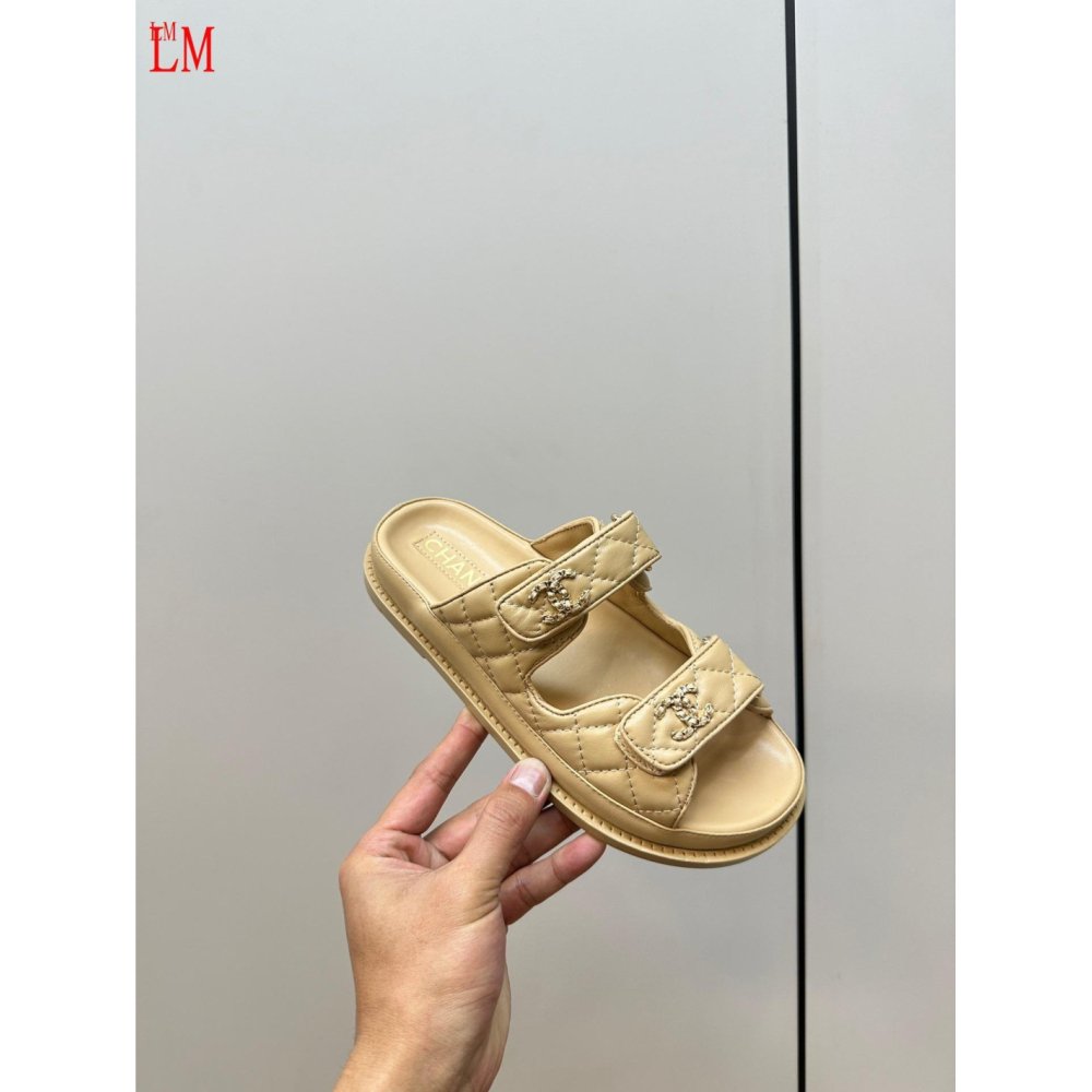 Chanel Slippers 013,Chanel Slippers,Slides Slippers,More Brands
