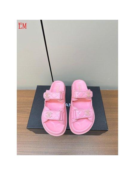 Chanel Slippers 018,Chanel Slippers,Slides Slippers,More Brands